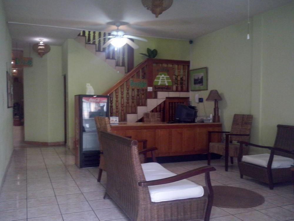 Nakum Hotel Flores Dış mekan fotoğraf